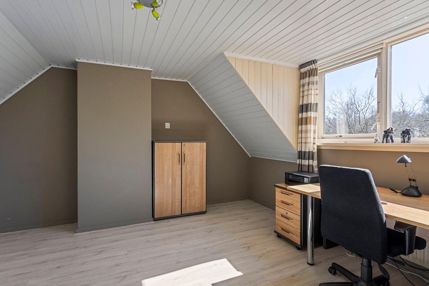 Foto 20 van Willemsweg 57