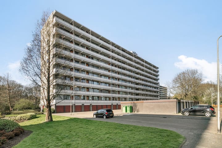 Foto 2 van Kloosplantsoen 437