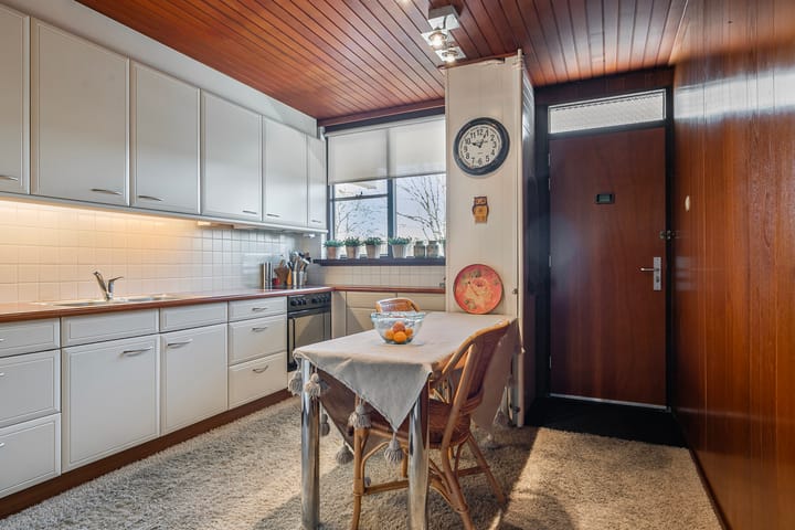 Foto 9 van Kloosplantsoen 437