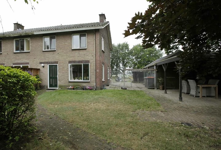 Photo 2 of Hoopsteeweg 23