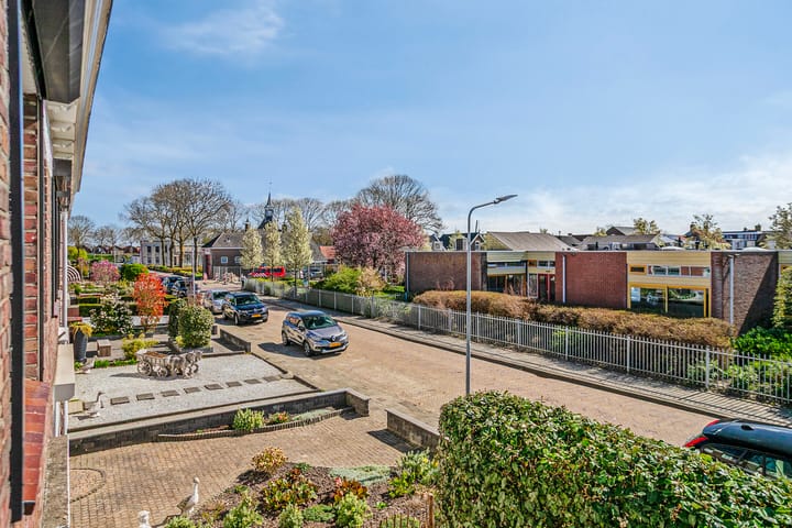 Foto 32 van Schoolstraat 50