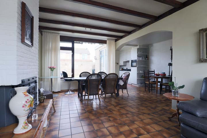 Foto 5 van Azaleastraat 4