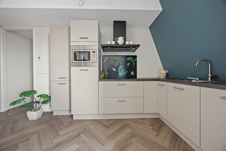 Photo 3 of Grotestraat 151-R