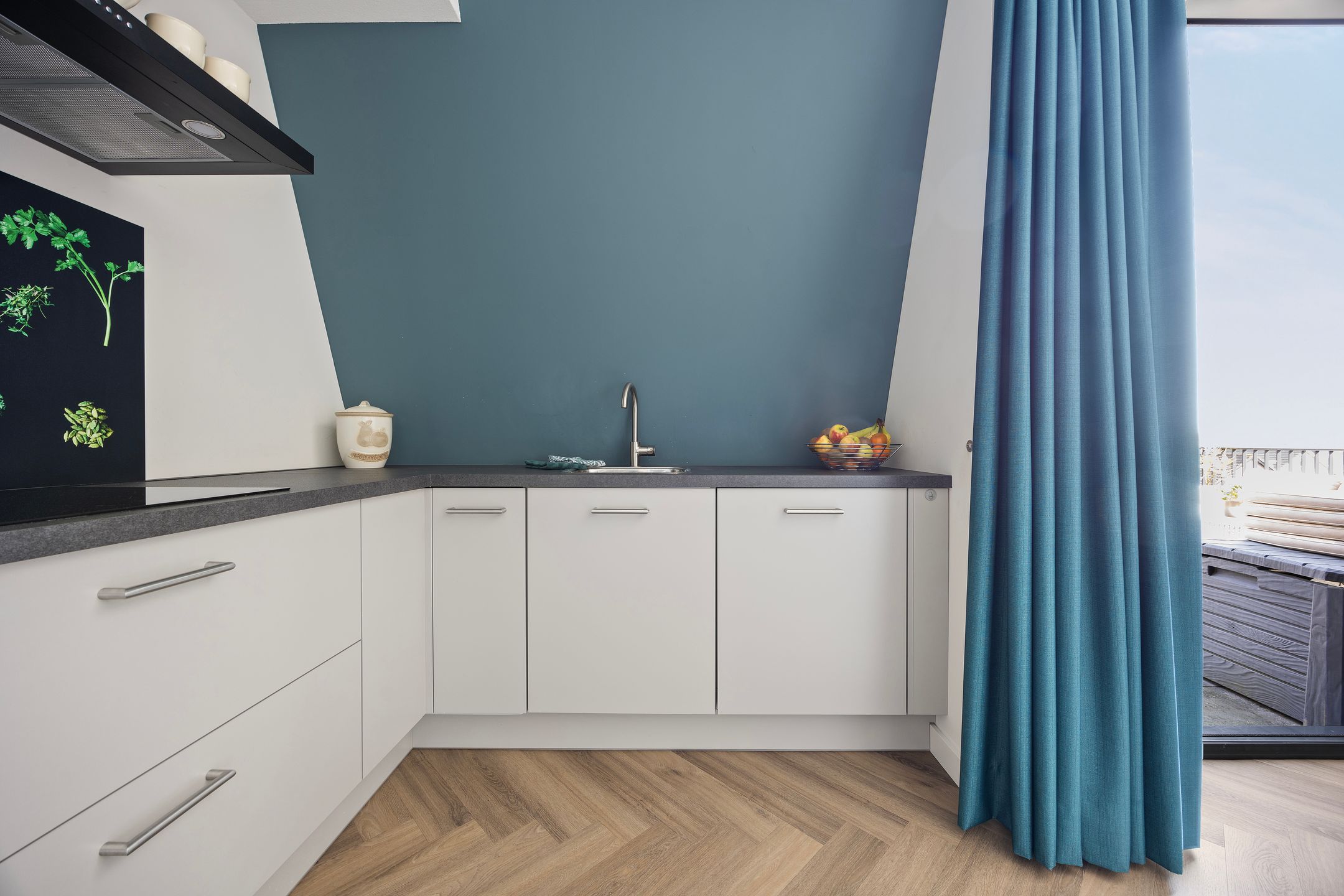 Photo 9 of Grotestraat 151-R