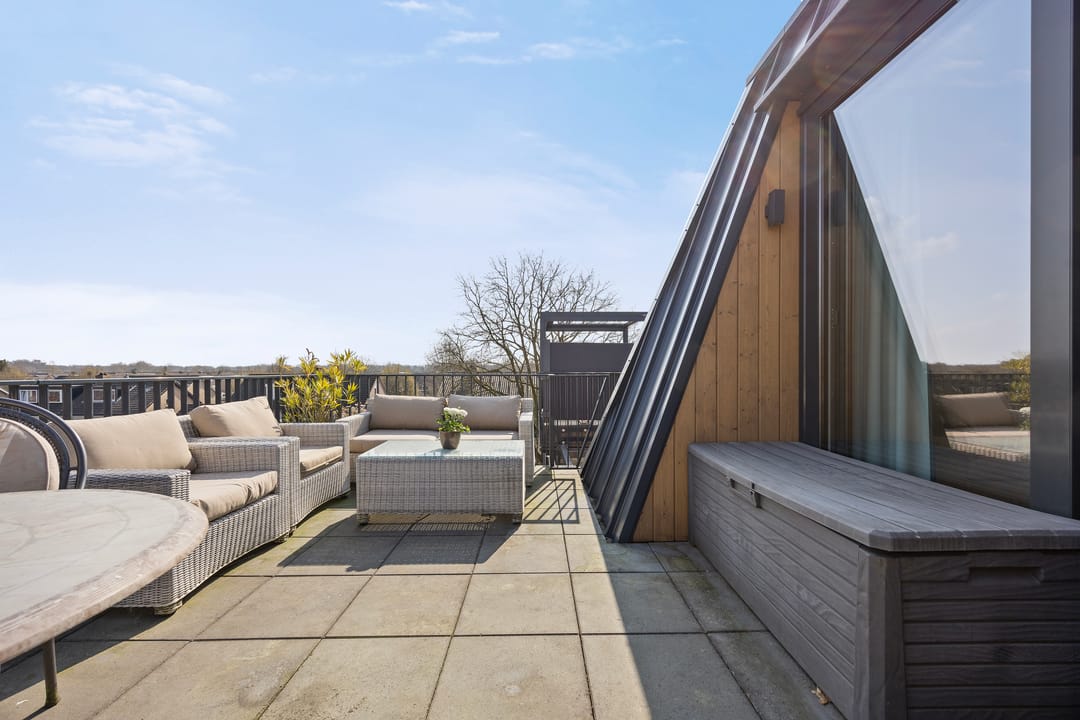 Photo 11 of Grotestraat 151-R