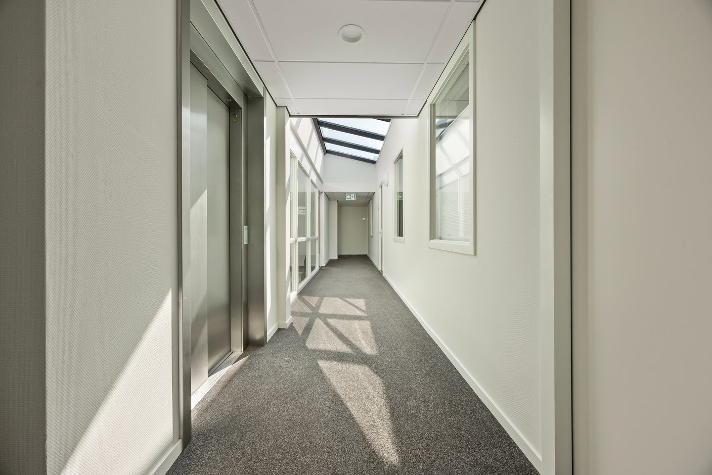 Photo 20 of Grotestraat 151-R