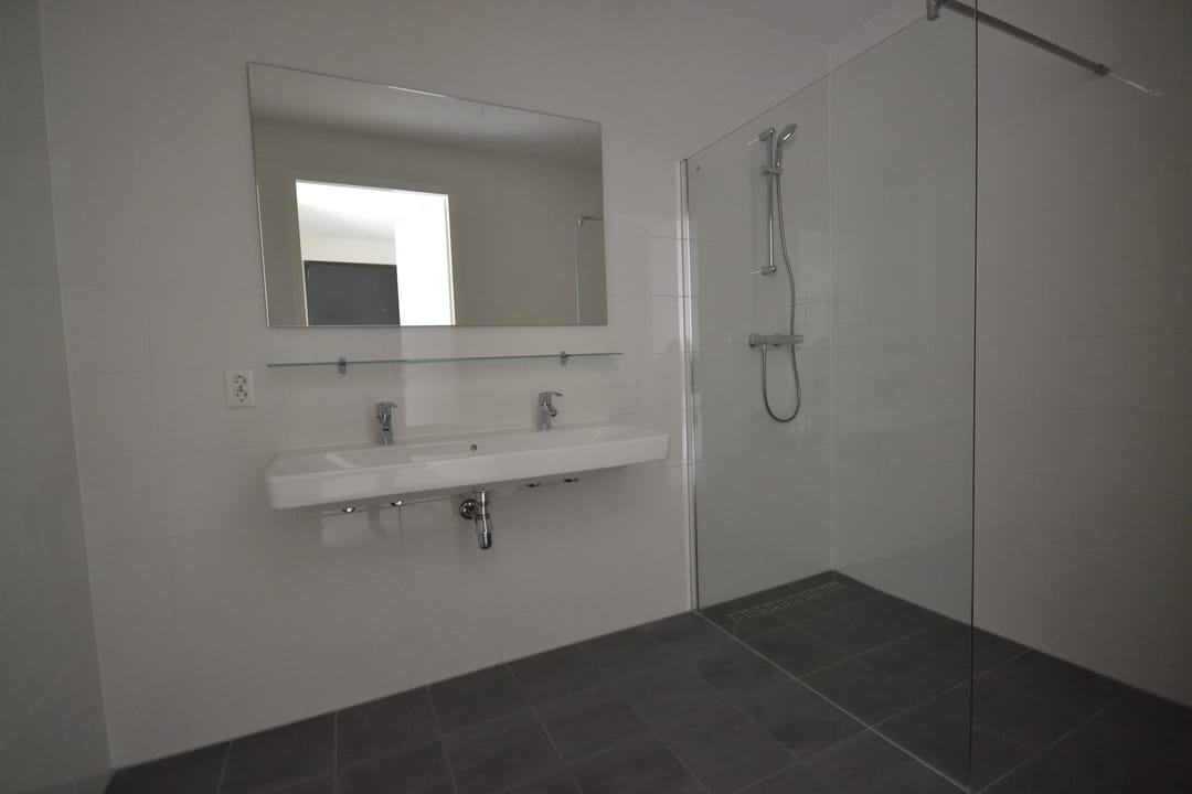 Foto 8 van Hanoistraat 105