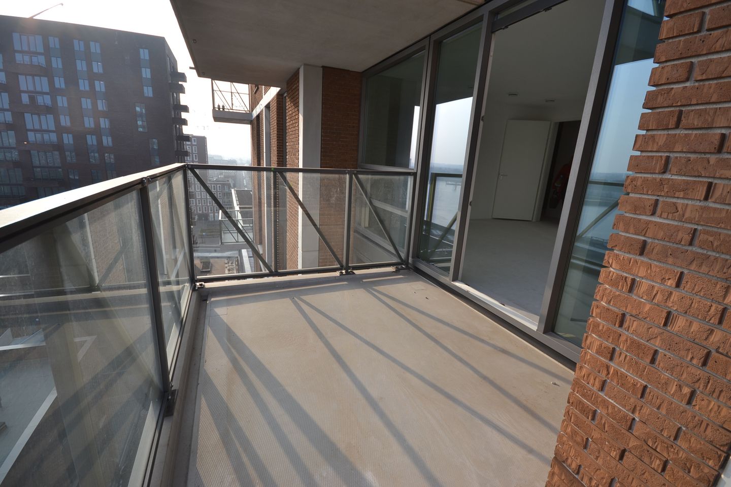 Foto 10 van Hanoistraat 105