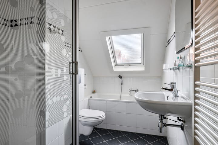 Foto 3 van De Warmoezerij 78