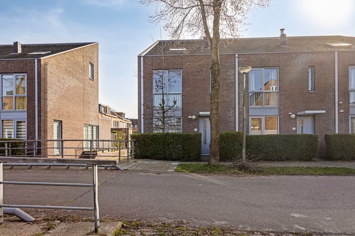 Foto 2 van Perzikkruidkade 12