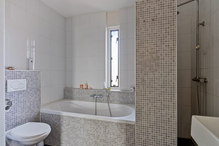 Foto 16 van Perzikkruidkade 12