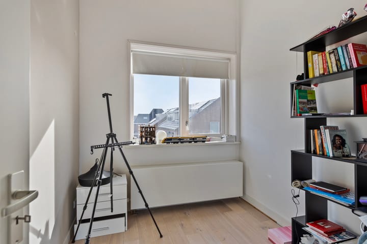 Foto 21 van Perzikkruidkade 12