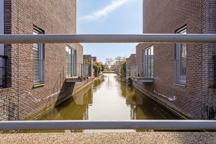 Foto 33 van Perzikkruidkade 12