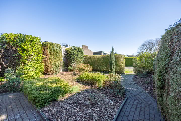 Foto 35 van Aert van Nesstraat 6