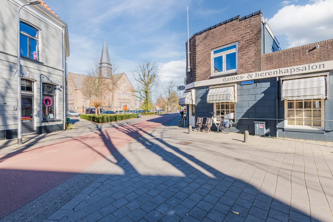 Foto 28 van Van der Laenstraat 132