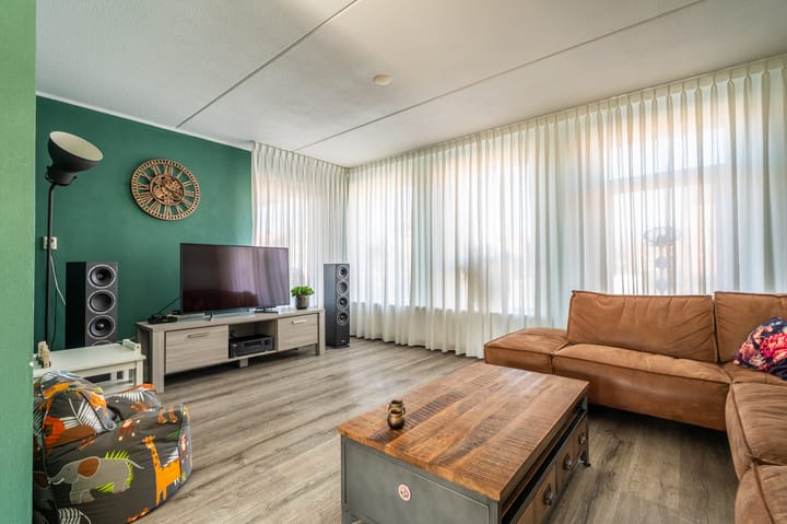 Foto 12 van Schoolstraat 37