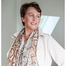 Nicole Vrolijk RM - NVM Register Makelaar (Directeur)