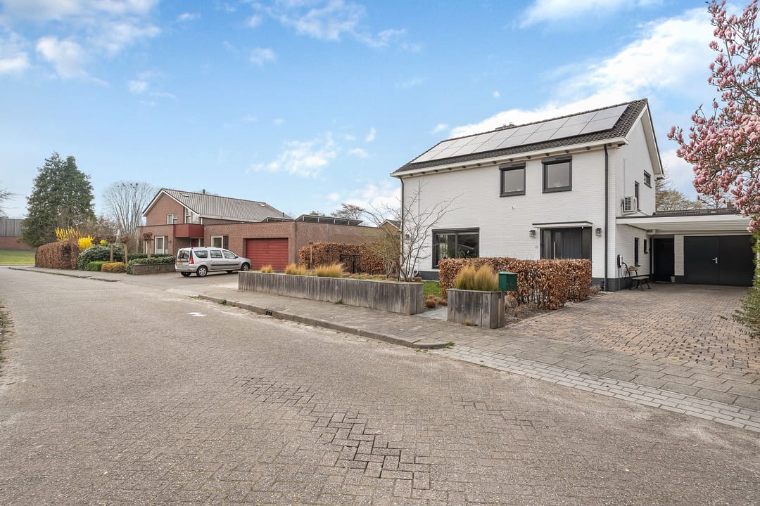 Foto 8 van Harm Tiesingstraat 1