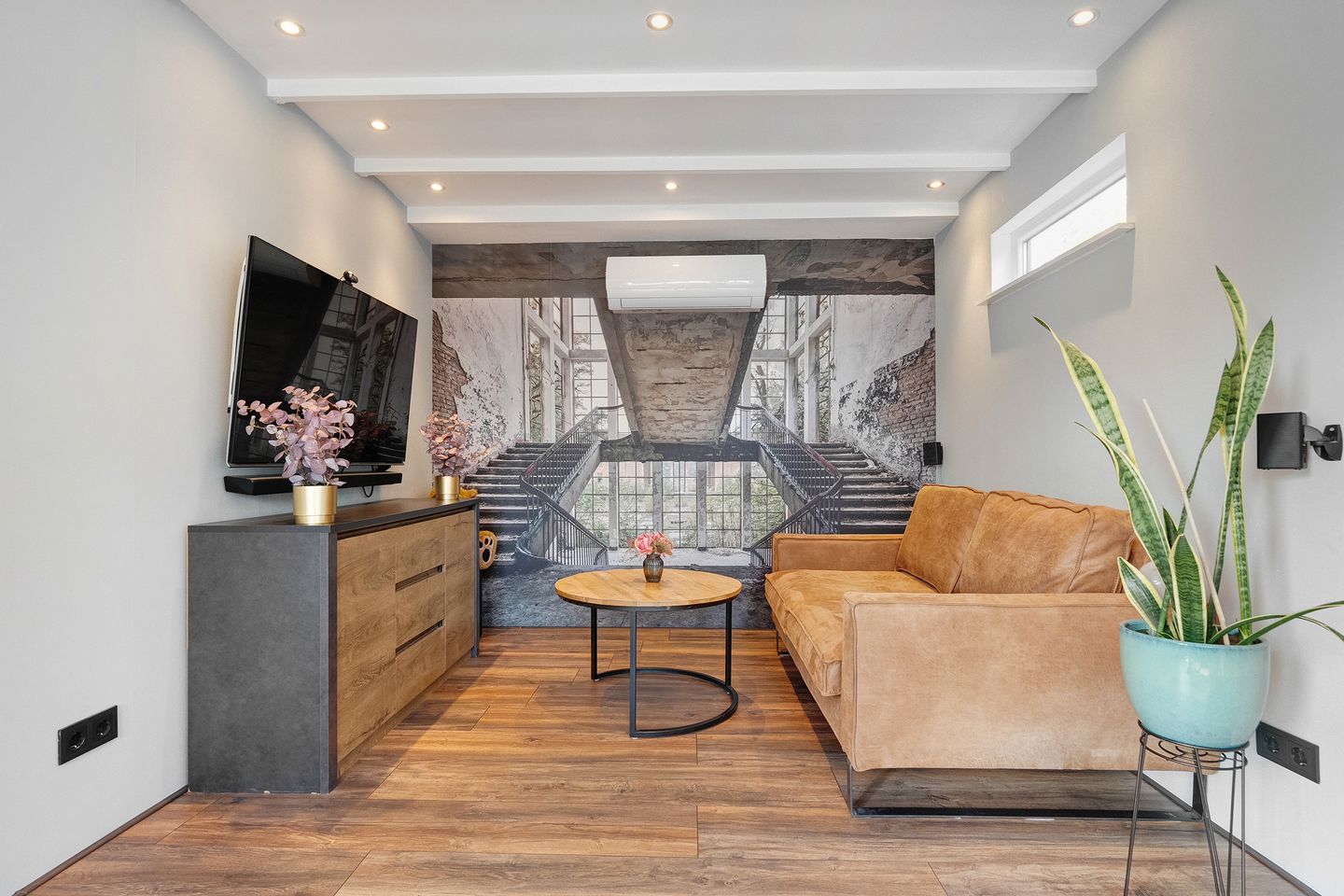 Foto 59 van Harm Tiesingstraat 1