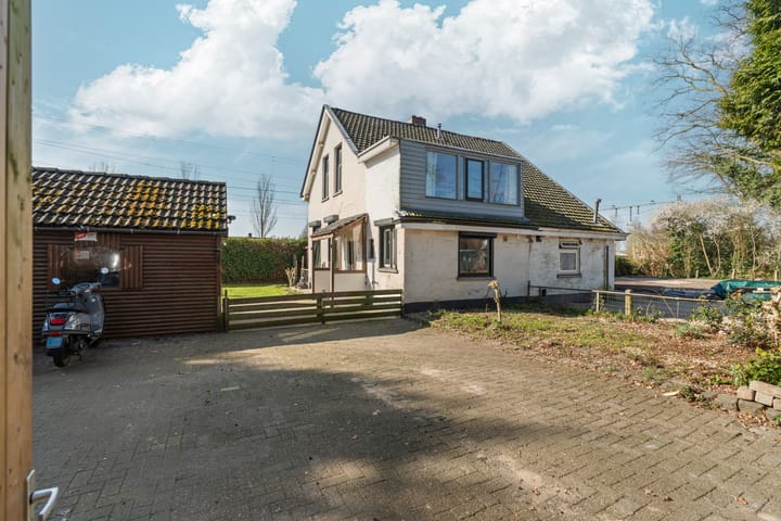 Foto 42 van Stationsstraat 5