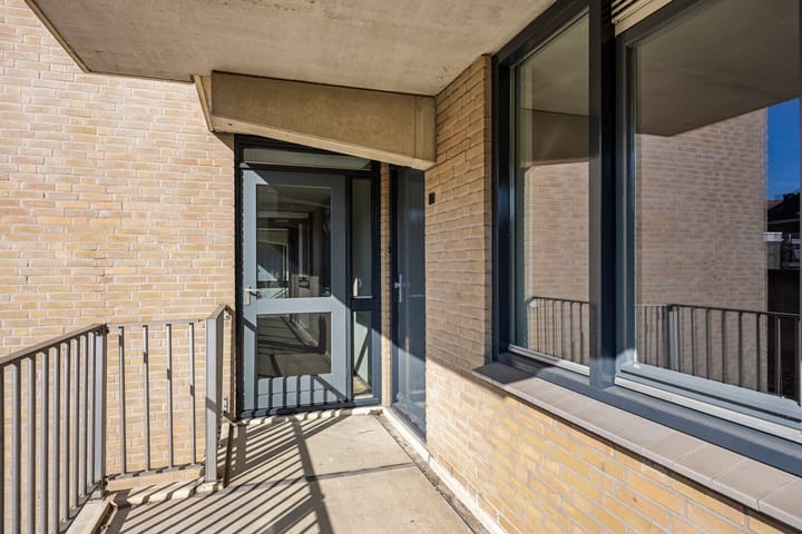 Photo 10 of Ir J.P. van Muijlwijkstraat 254