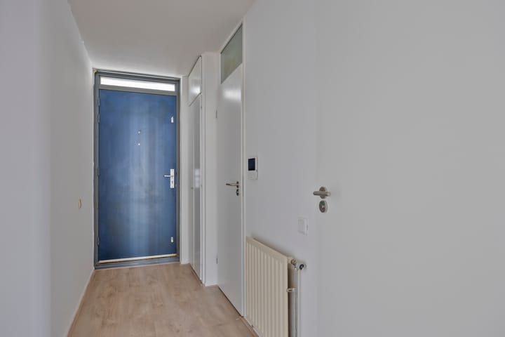 Photo 11 of Ir J.P. van Muijlwijkstraat 254