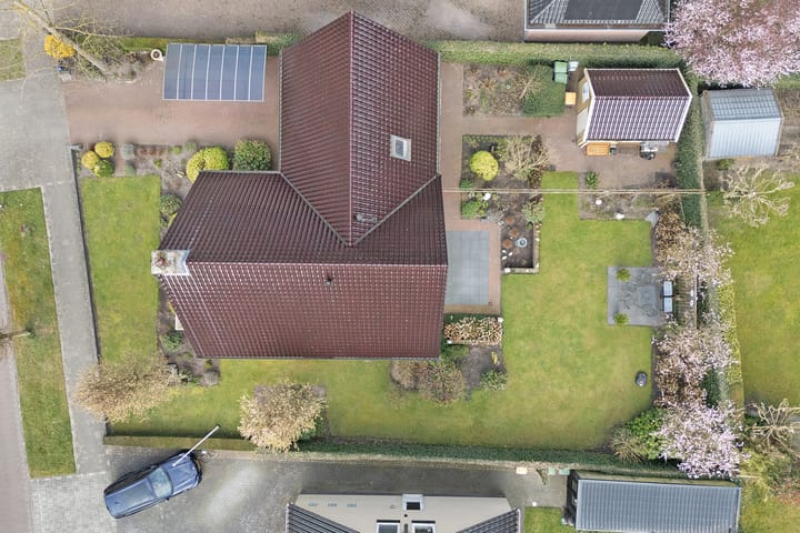 Photo 4 of Burg.van der Grondenstraat 32-B