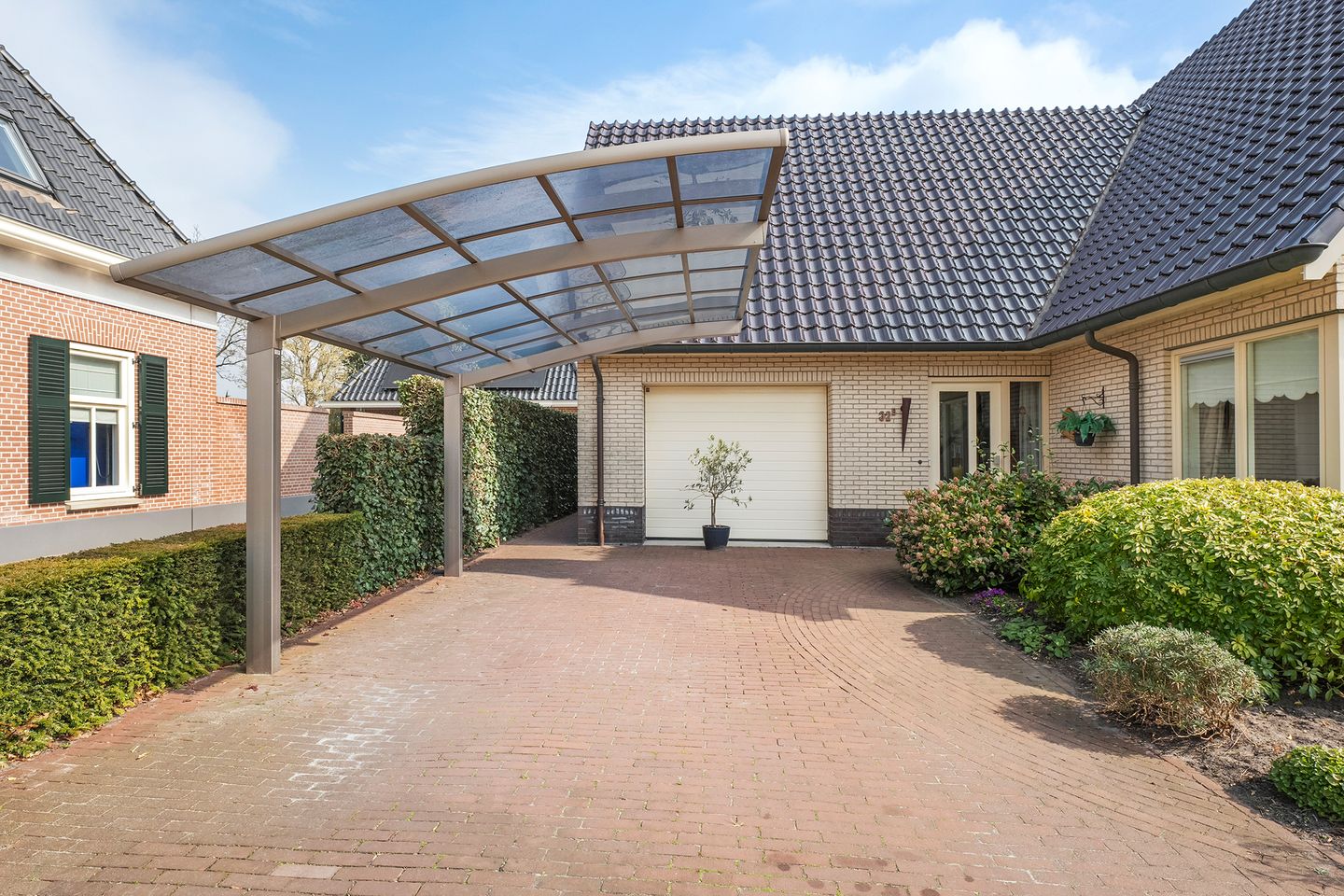 Photo 5 of Burg.van der Grondenstraat 32-B