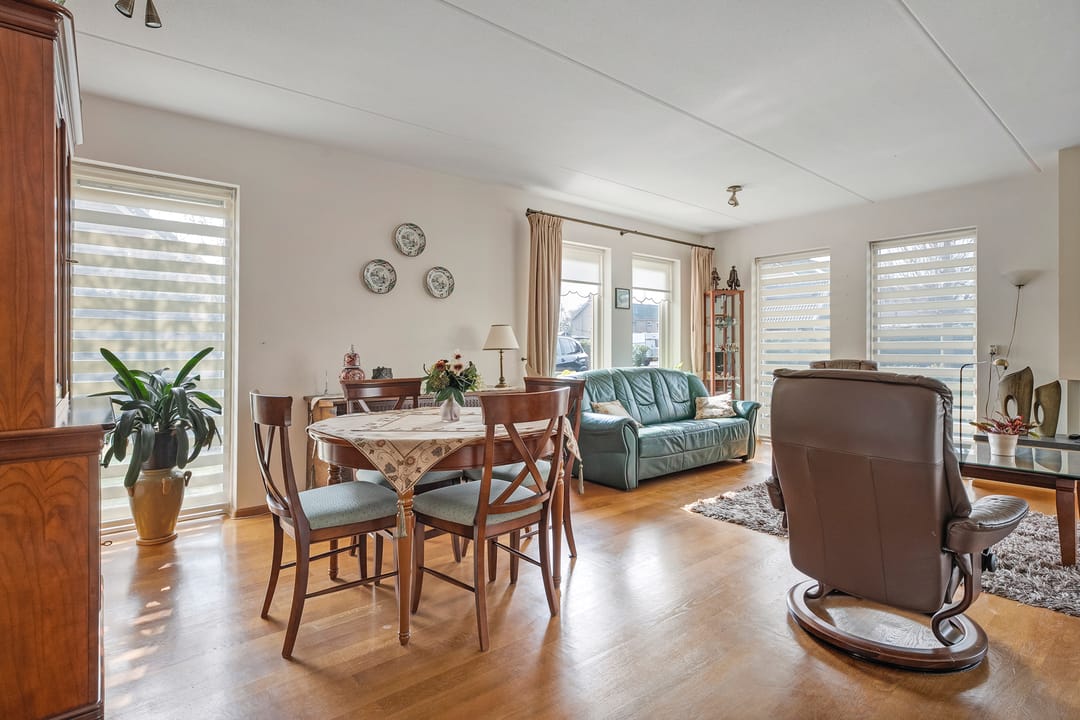 Photo 7 of Burg.van der Grondenstraat 32-B