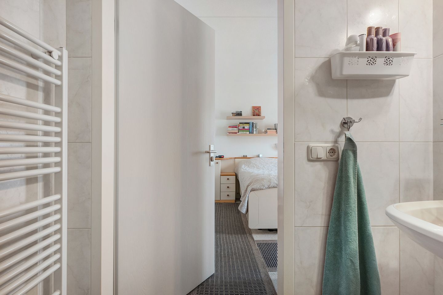 Photo 20 of Burg.van der Grondenstraat 32-B