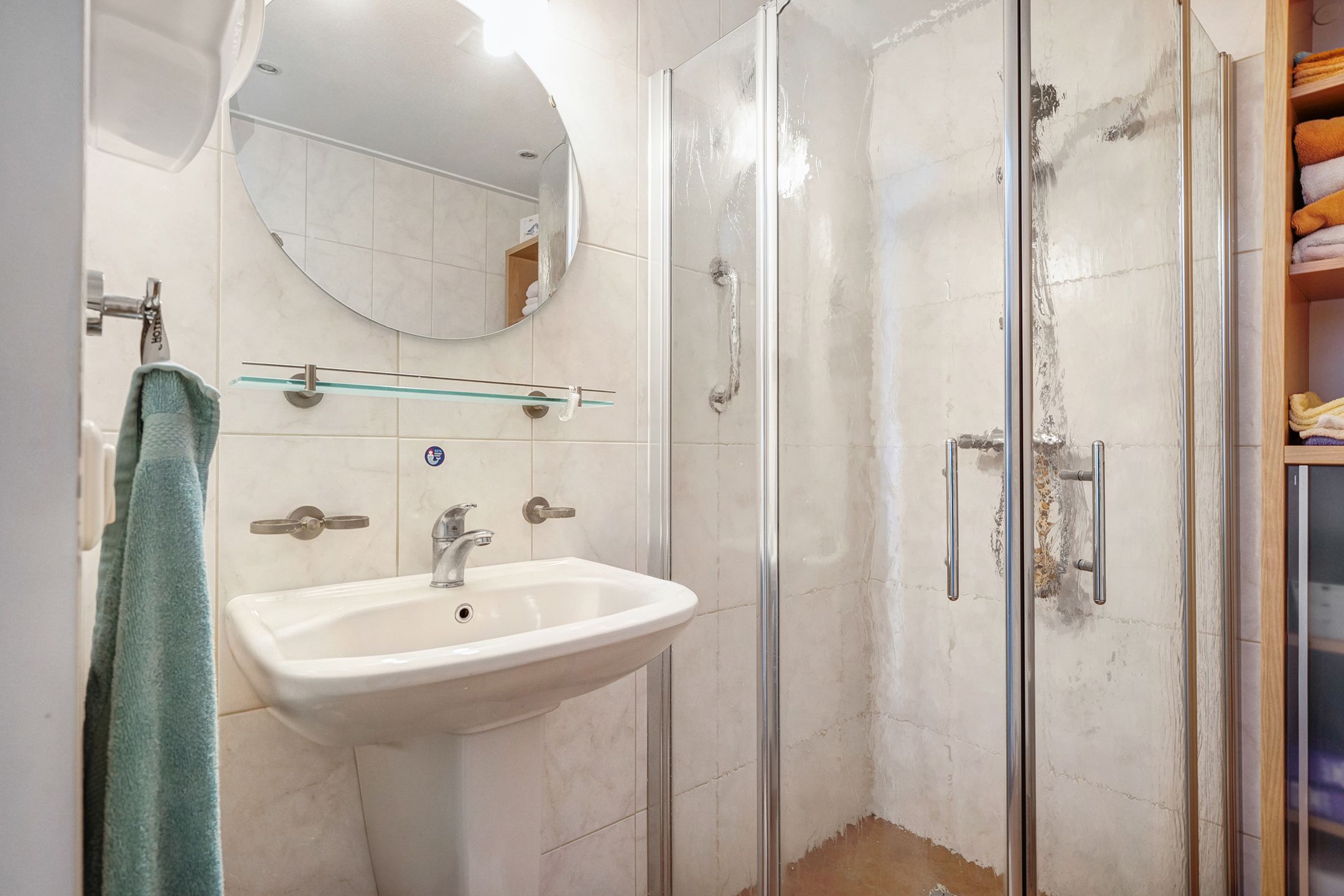 Photo 21 of Burg.van der Grondenstraat 32-B