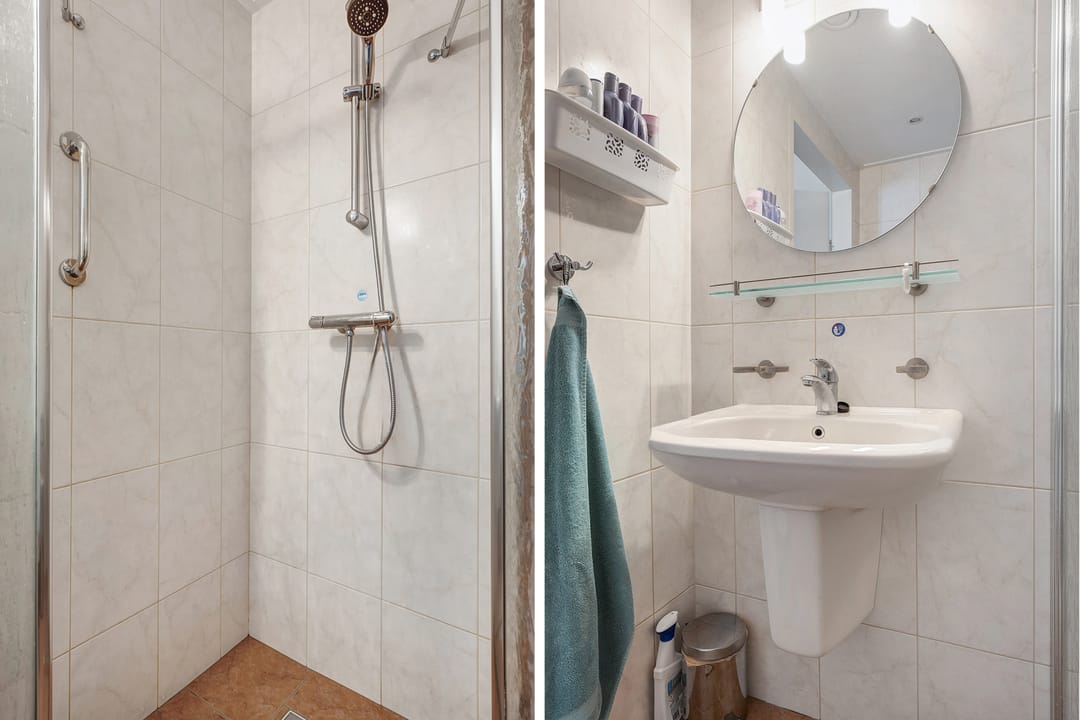 Photo 22 of Burg.van der Grondenstraat 32-B