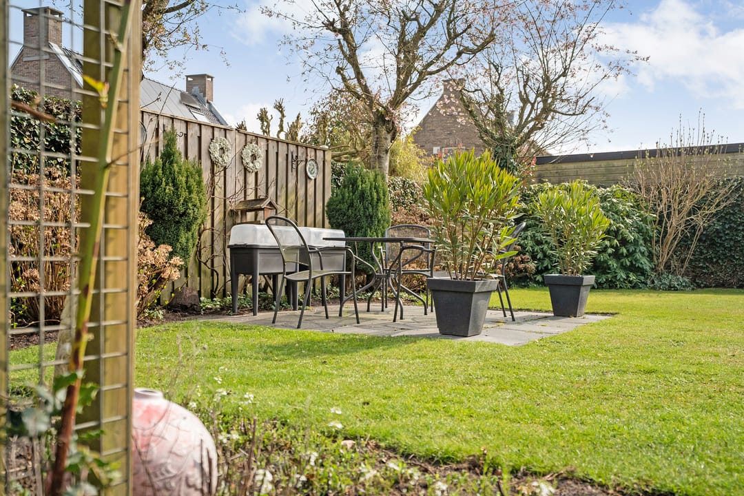 Photo 47 of Burg.van der Grondenstraat 32-B