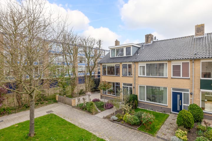 Foto 5 van Dronenplein 2