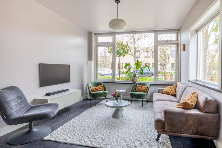 Foto 9 van Dronenplein 2