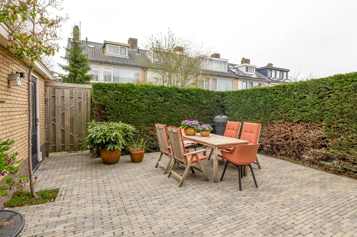 Foto 18 van Dronenplein 2