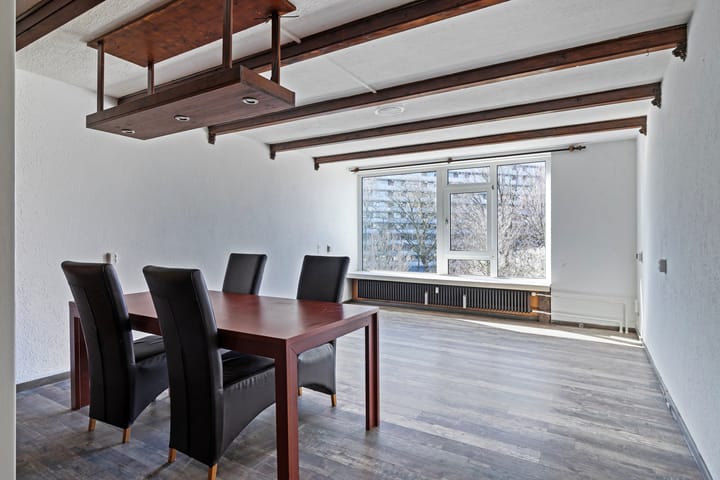 Foto 7 van Bart Verhallenplein 45