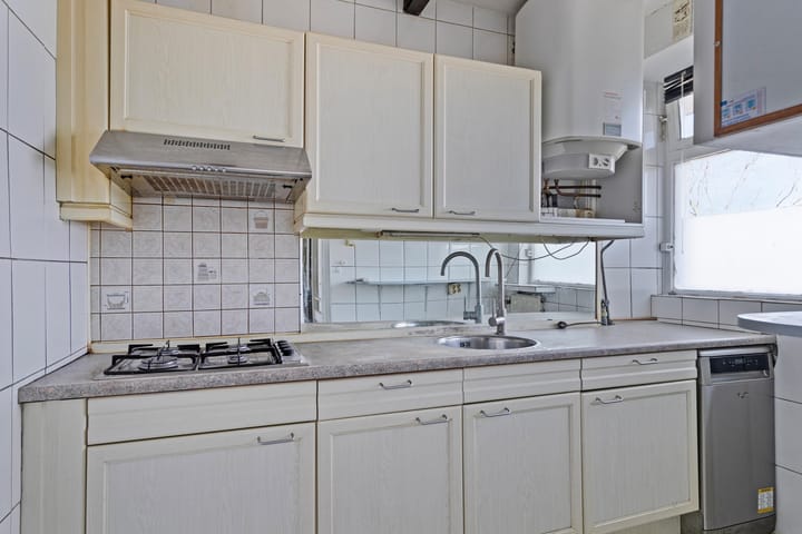 Foto 9 van Bart Verhallenplein 45