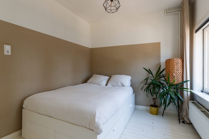 Foto 16 van Volkerakstraat 1