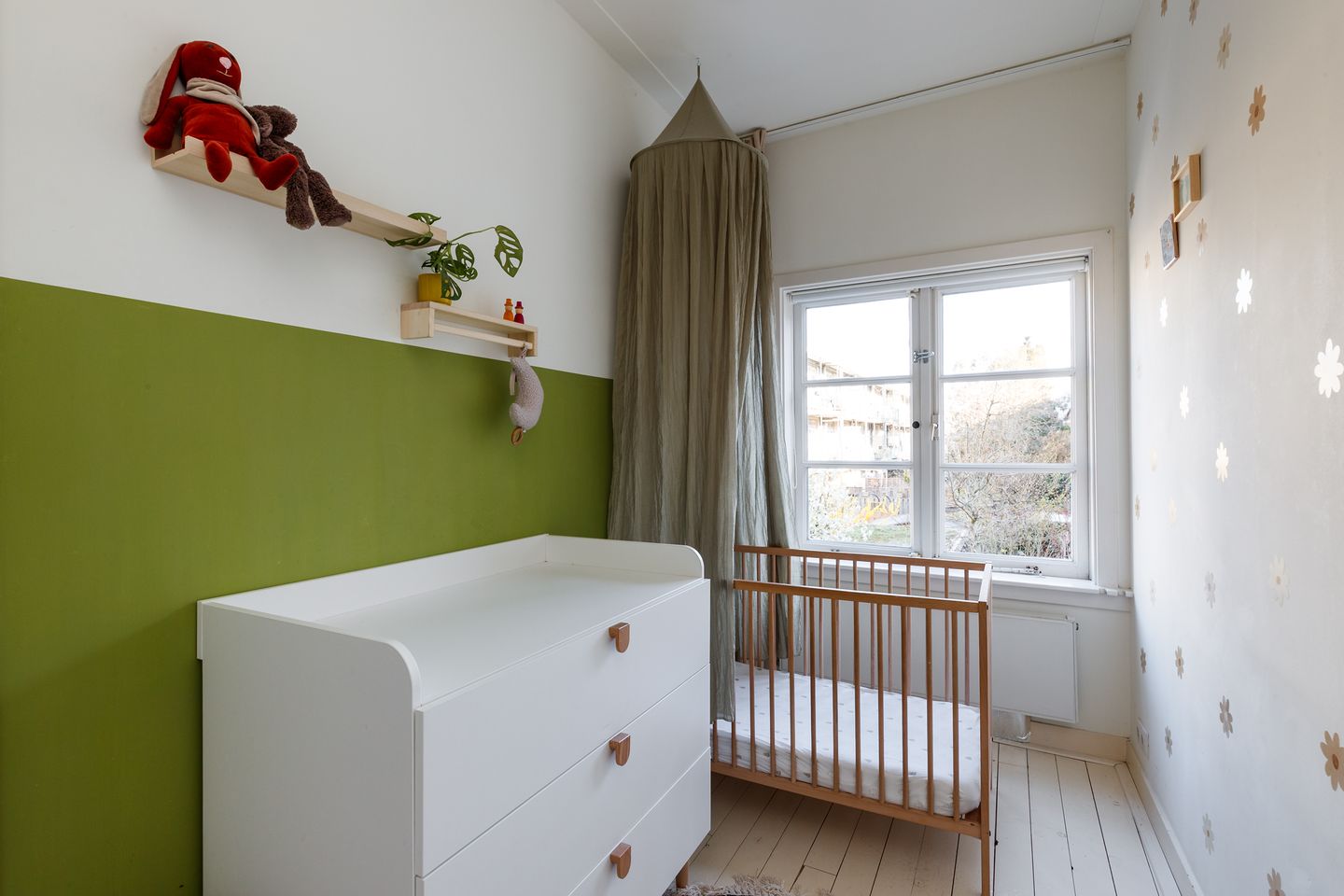 Foto 20 van Volkerakstraat 1