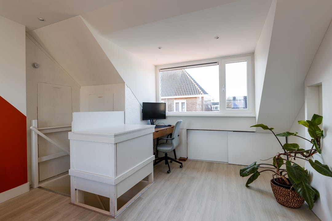 Foto 23 van Volkerakstraat 1