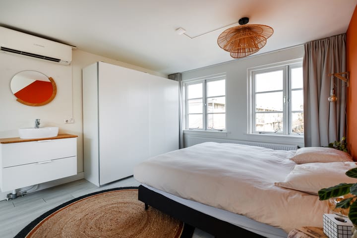 Foto 22 van Volkerakstraat 1