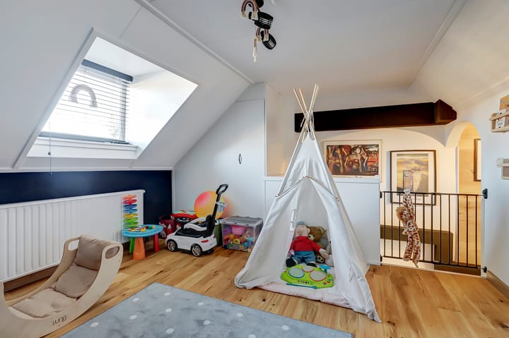 Foto 11 van Hogeweidseweg 86