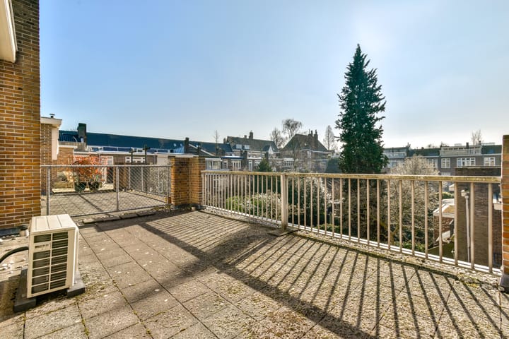 Foto 28 van Jan van Eijckstraat 43