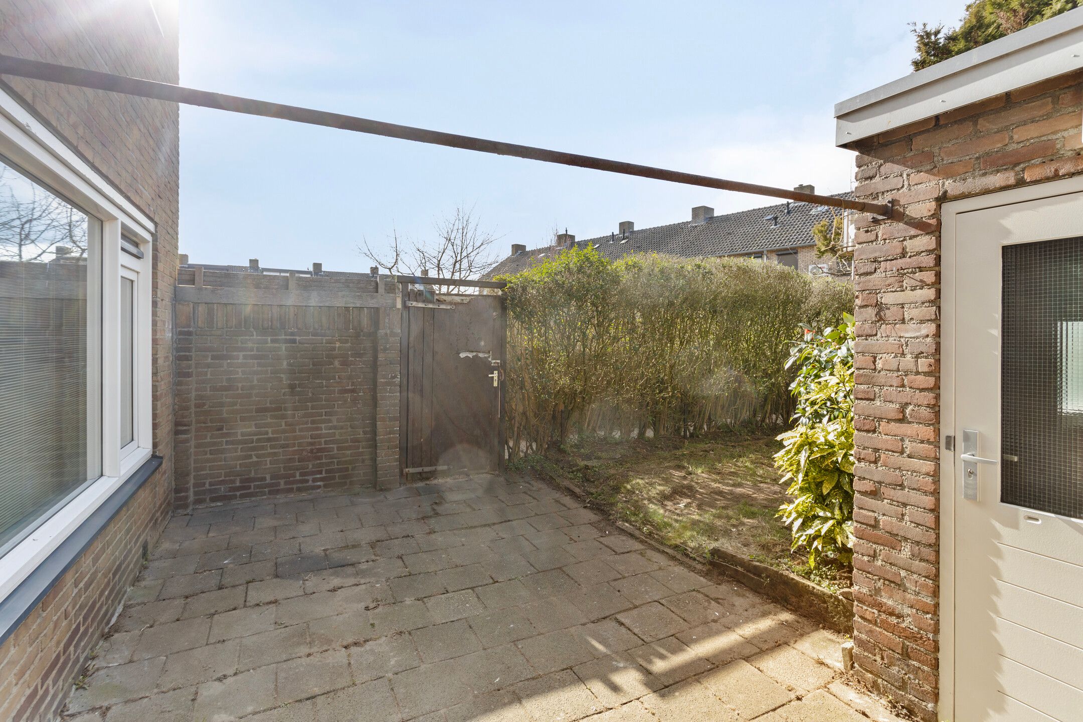 Foto 24 van Burgemeester Coenegrachtstraat 13