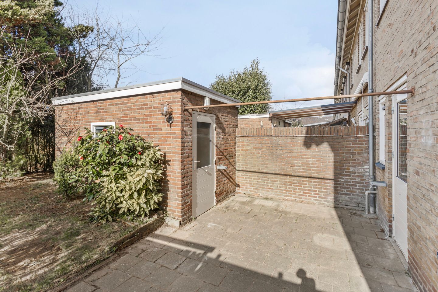 Foto 25 van Burgemeester Coenegrachtstraat 13