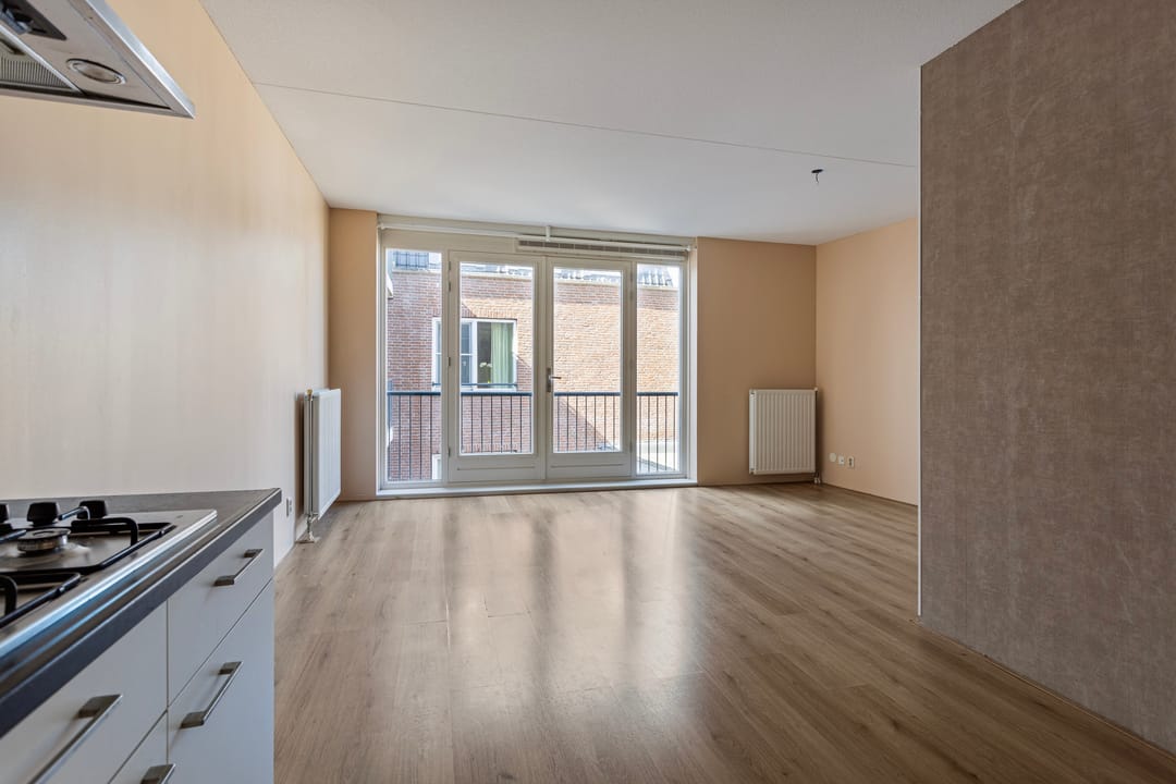 Photo 2 of Coremolen 1-M19