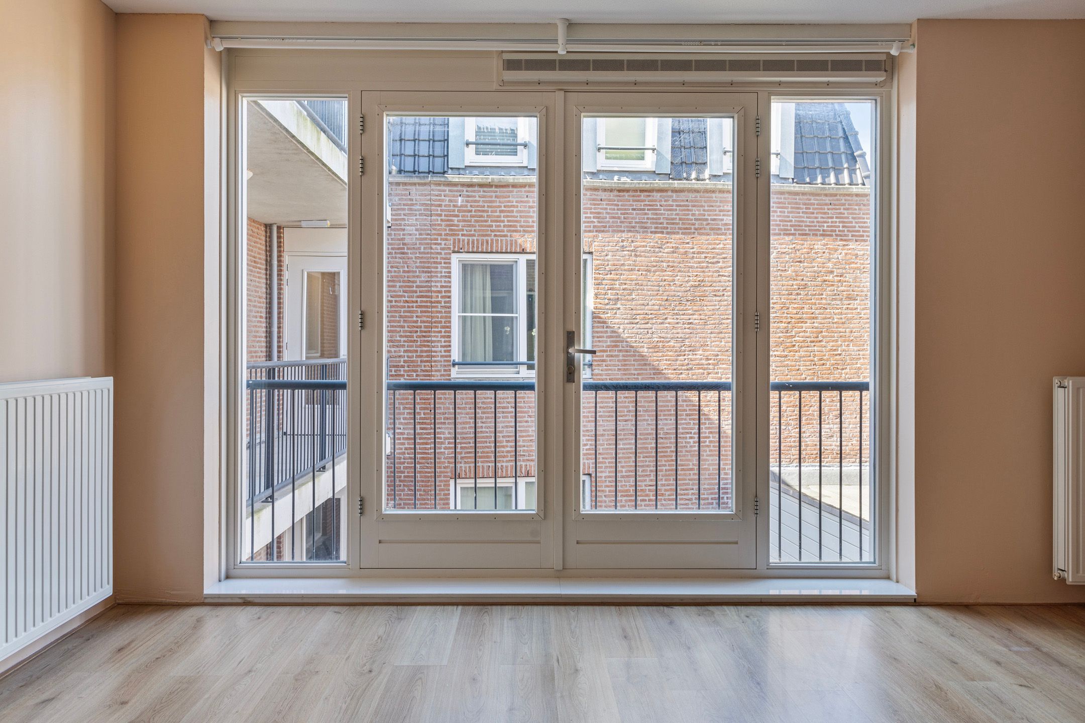 Photo 12 of Coremolen 1-M19