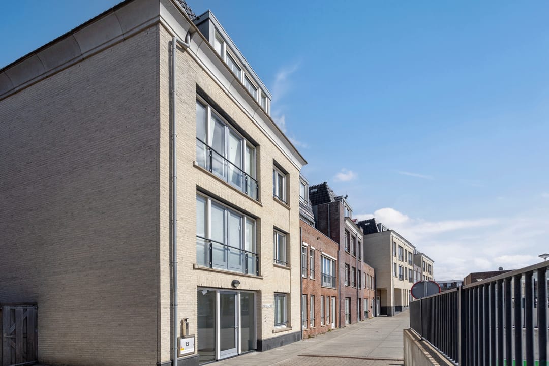 Photo 22 of Coremolen 1-M19