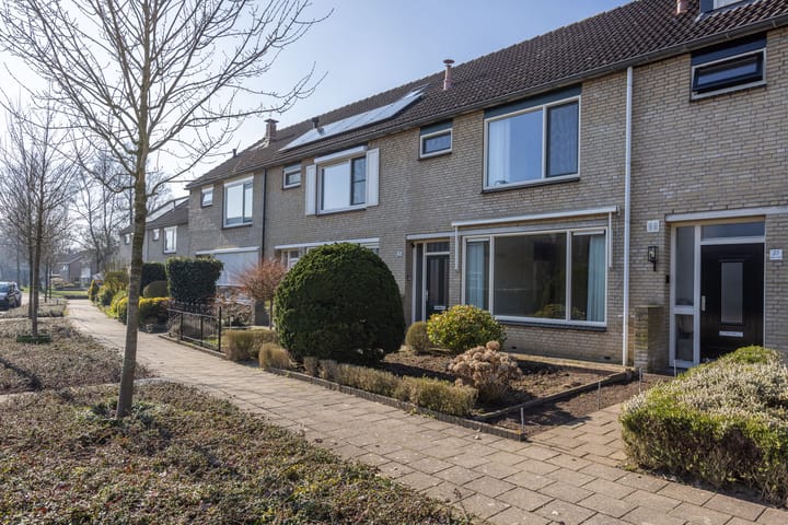 Photo 5 of Landsteinerstraat 25